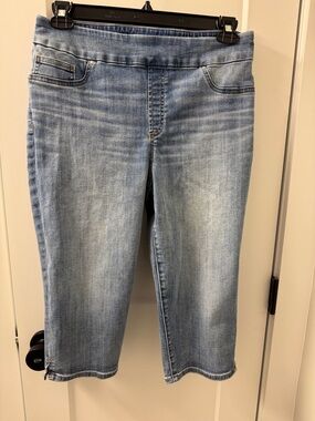 Chico's Light Blue Cropped Denim Jeans